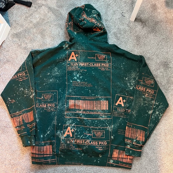 One of a kind Snow Milk Hoodie - Picture 2 of 4
